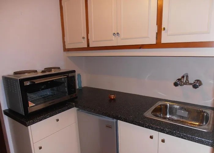 Elli Beach Apartments And Studios
