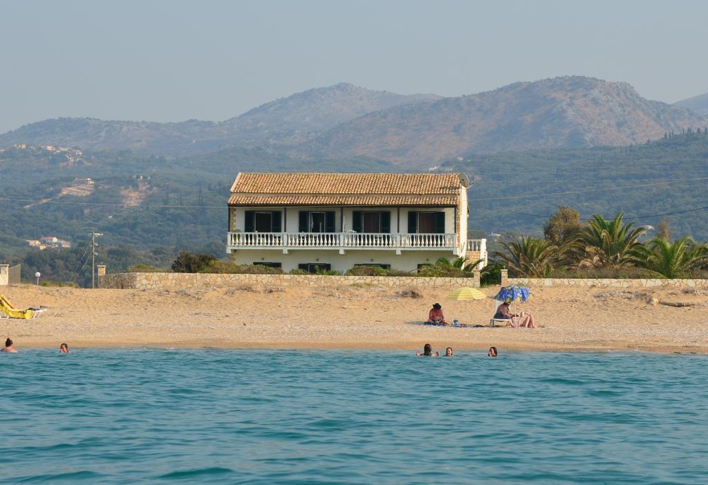 Elli And Guest house *